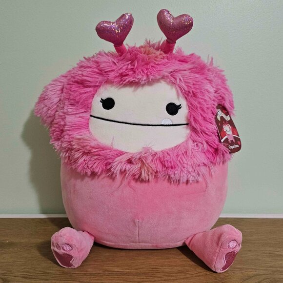 NWT 12" Caparinne the Valentine's Day pink Bigfoot Squishmallow - Picture 1 of 3